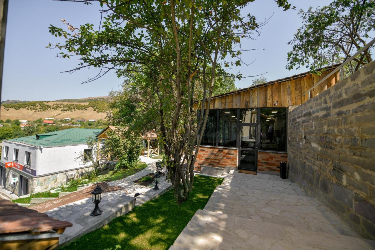 Madin Eco Hotel Debed Exterior foto